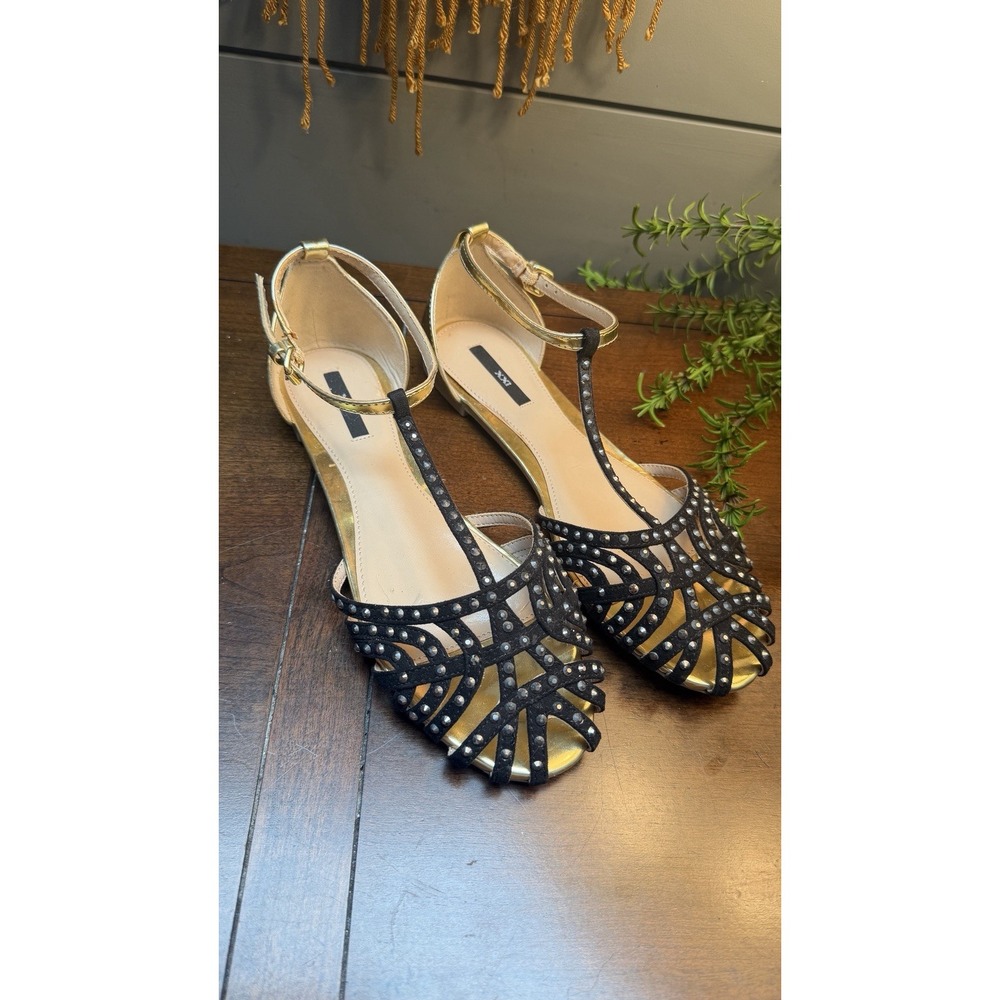 Rhinestone Cutout Buckle Ankle Strap Flat Sandal Forever Link Black/Gold 7.5